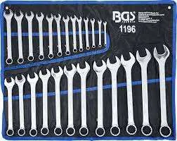 Combination set of spanner size 32
